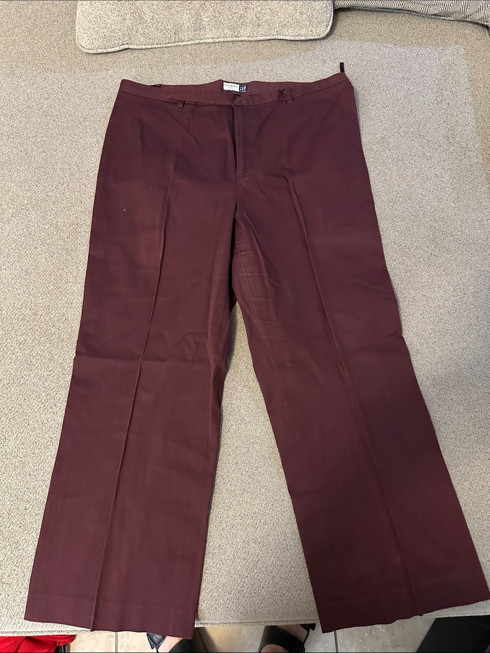 Women’s Burgundy Dress Pants - Crop